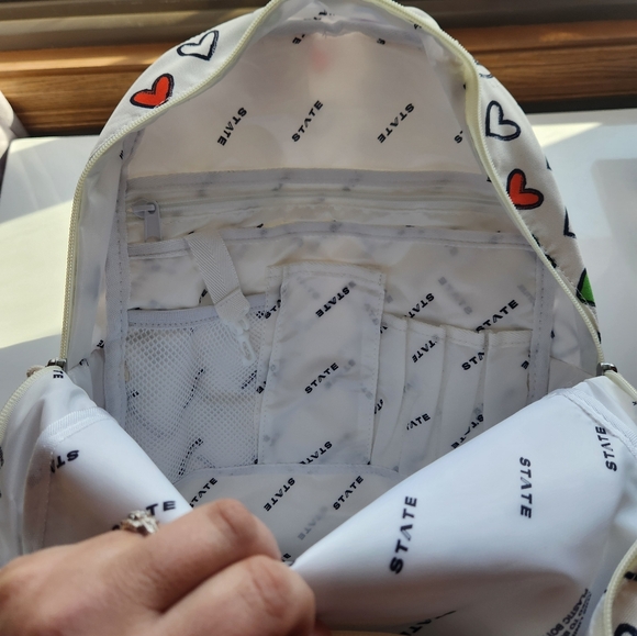 NWT State Kane Kids Travel Backpack with hearts - Picture 7 of 7